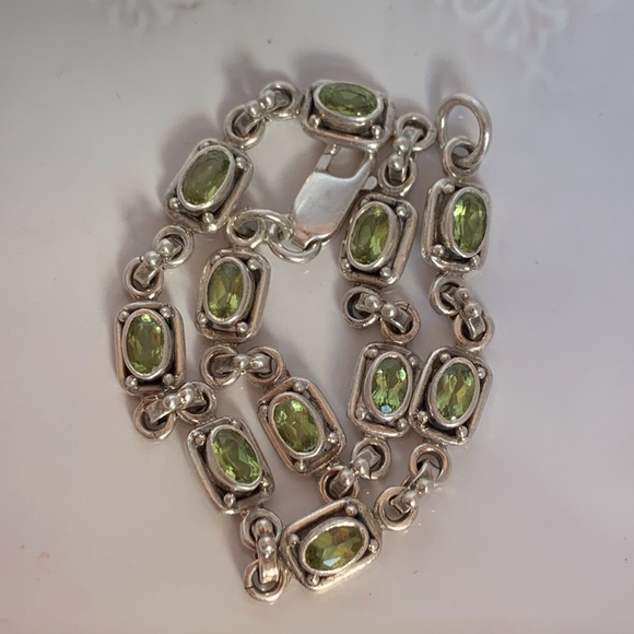 Peridot Links Bracelet 925SS - Picture 3 of 12
